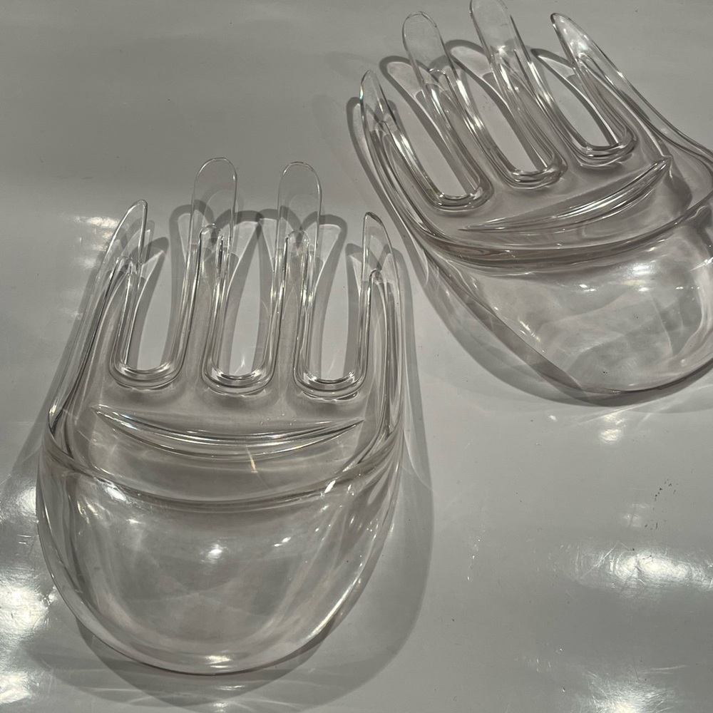 BIG CLEAR LUCITE SALAD HANDS - RETRO